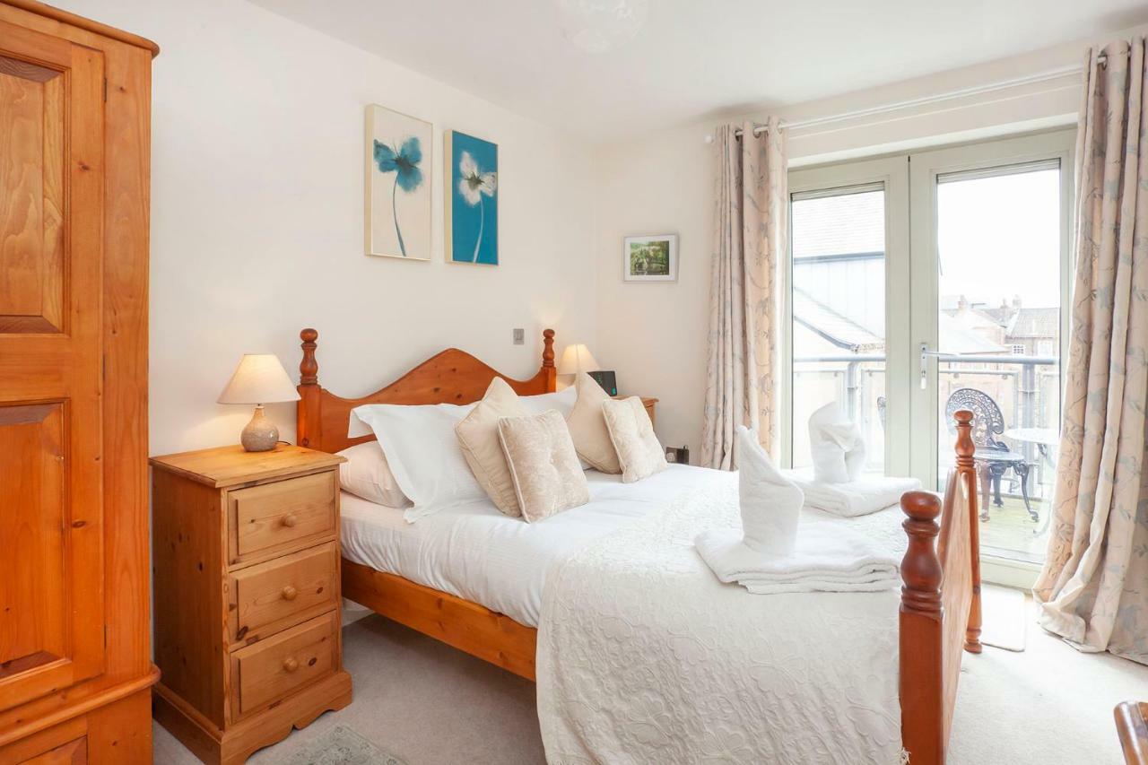 22 John Walker House * York